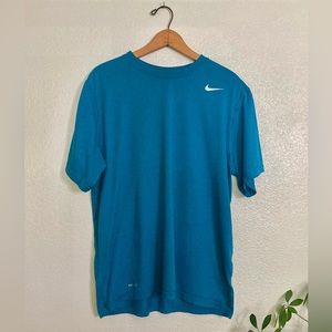 Nike Dri-Fit Mens Athletic Active T-Shirt